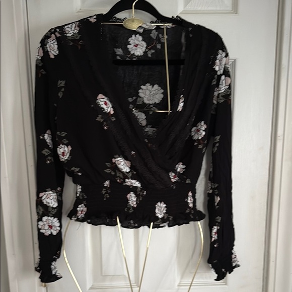 Chic Black Long Sleeve Wrap Blouse #173 - Picture 1 of 8